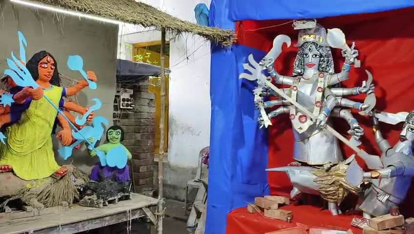 Durga idol made from discarded items (3)