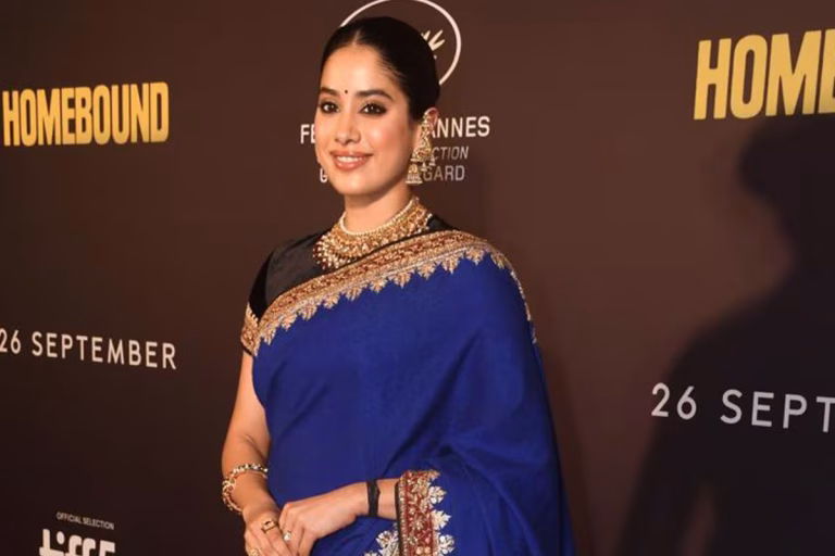 Janhvi Kapoor stuns in Sridevi's iconic saree at 'Homebound' screening1