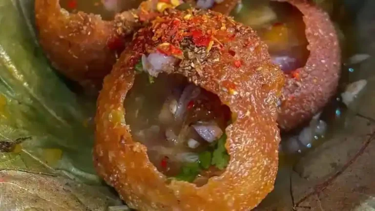The Best Puchka Spots In Kolkata1