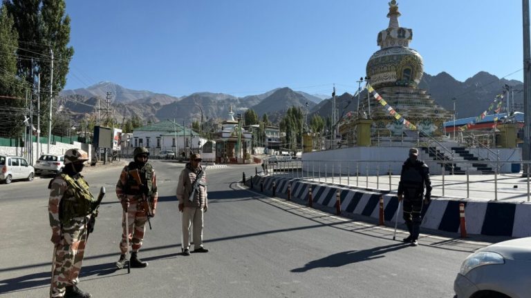 srinagar-ladakh-violence-situation-under-control-in-leh-curfew-continues-for-fifth-day-schools-and-colleges-closed-today1