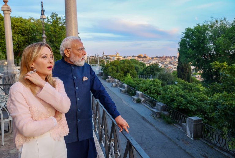 PM Modi takes a tour of the city with Italy's PM Giorgia Meloni
