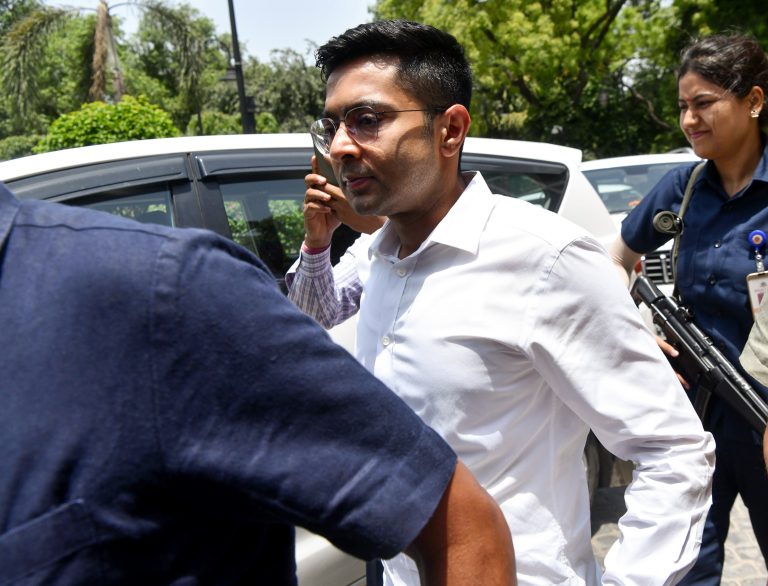 INDIA Bloc Meeting at Constitution Club of India in New Delhi: Leaders arrive