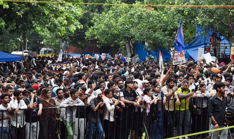 CJP protest continues near Jantar Mantar following the clashes between protesters and police